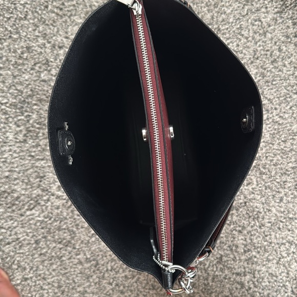 Beautiful Coach bucket bag and wallet - Picture 2 of 3